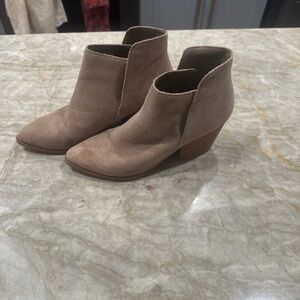 Dolce vita booties
